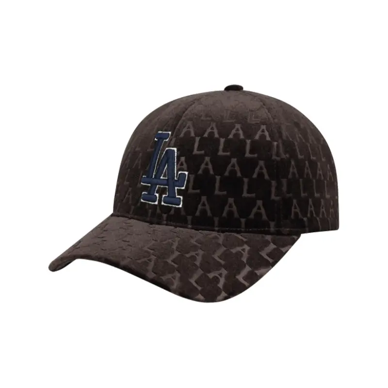 Бейсболка из полиэстера унисекс MLB, коричневый
Бейсболка из полиэстера унисекс MLB, коричневый