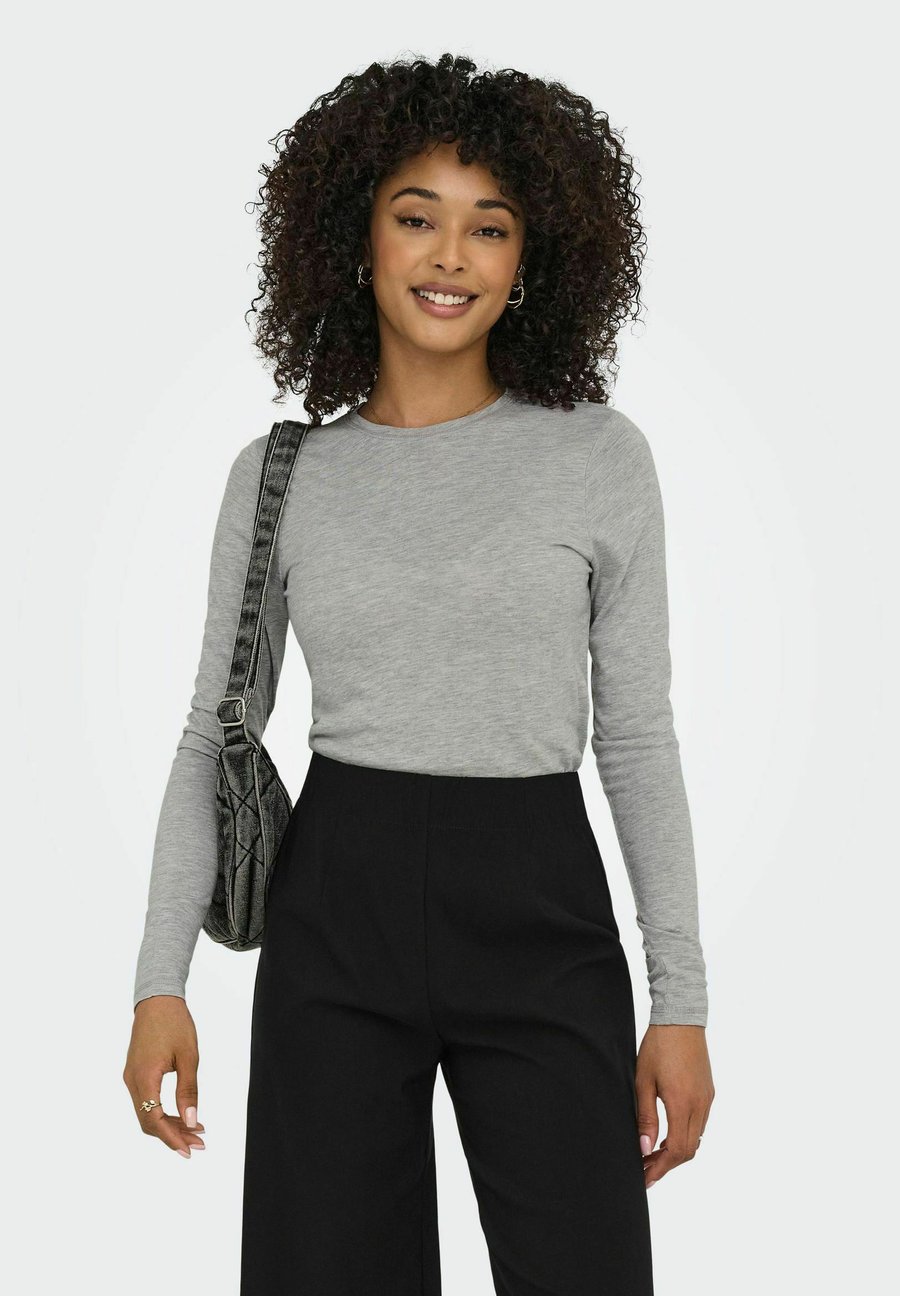 Топ JDY SUMA O NECK , Light Grey Melange/Grey
Топ JDY SUMA O NECK , Light Grey Melange/Grey