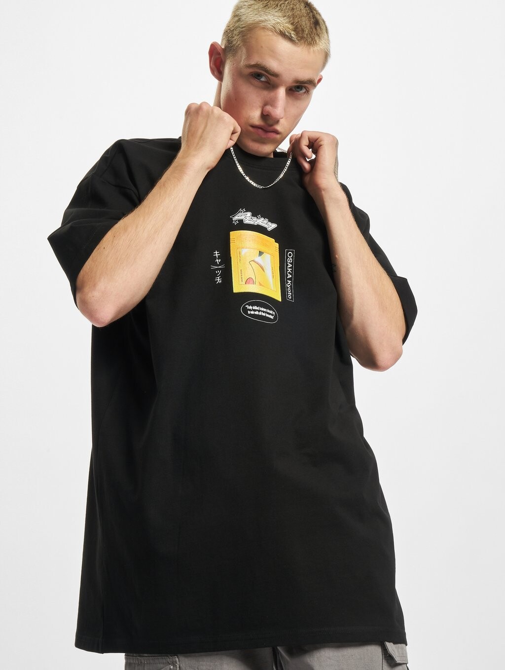 Футболка с принтом Upscale by Mister Tee, черный
Футболка с принтом Upscale by Mister Tee, черный