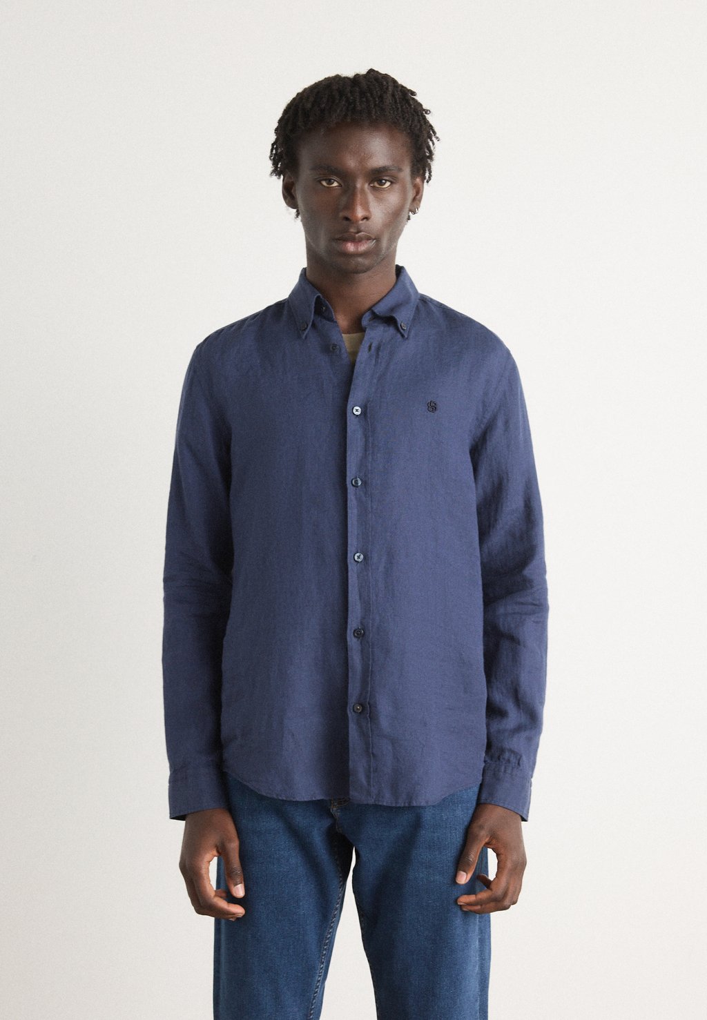 Рубашка ROAN BOSS, темно-синий
Рубашка ROAN BOSS, темно-синий