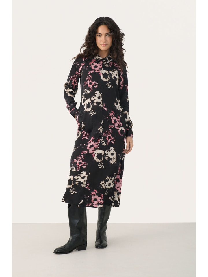 Платье LamiyaPW прямого кроя, черного цвета с размытым цветком PART TWO
Платье LamiyaPW прямого кроя, черного цвета с размытым цветком PART TWO