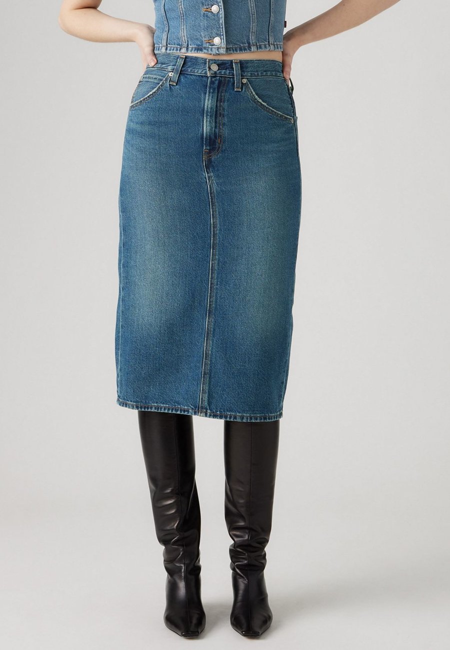 Юбка Levi's HR BACK SLIT SKIRT, Review Time/Dark-Blue Denim
Юбка Levi's HR BACK SLIT SKIRT, Review Time/Dark-Blue Denim