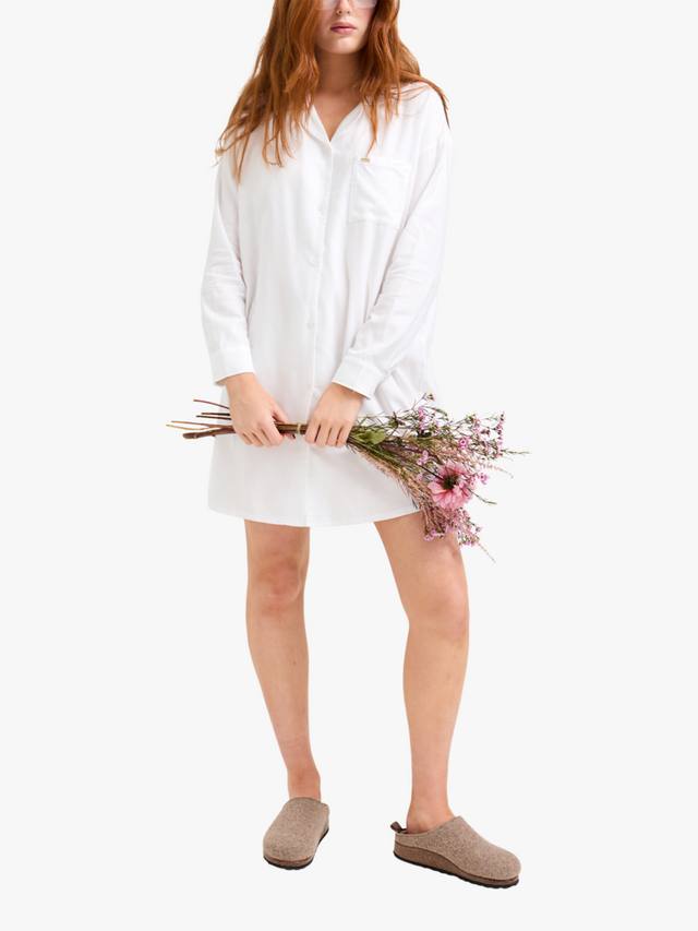 Ночная рубашка расслабленного кроя Pretty You London, White
Ночная рубашка расслабленного кроя Pretty You London, White