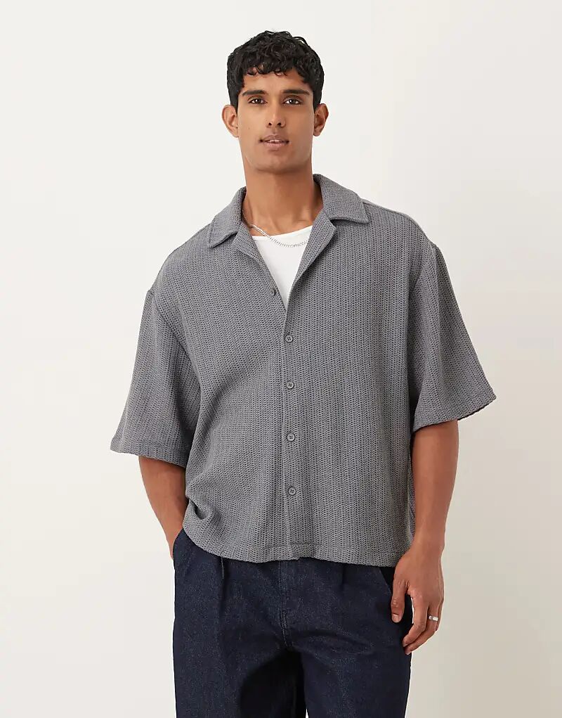 Футболка ASOS DESIGN с мягким воротником и вязаным крючком, темно-серого цвета
Футболка ASOS DESIGN с мягким воротником и вязаным крючком, темно-серого цвета