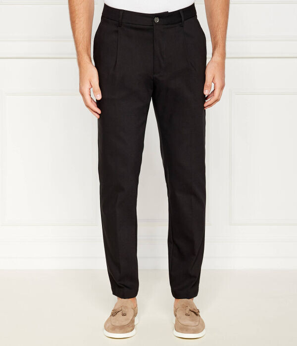 Брюки мужские Boss классического кроя, черный
Брюки мужские Boss классического кроя, черный