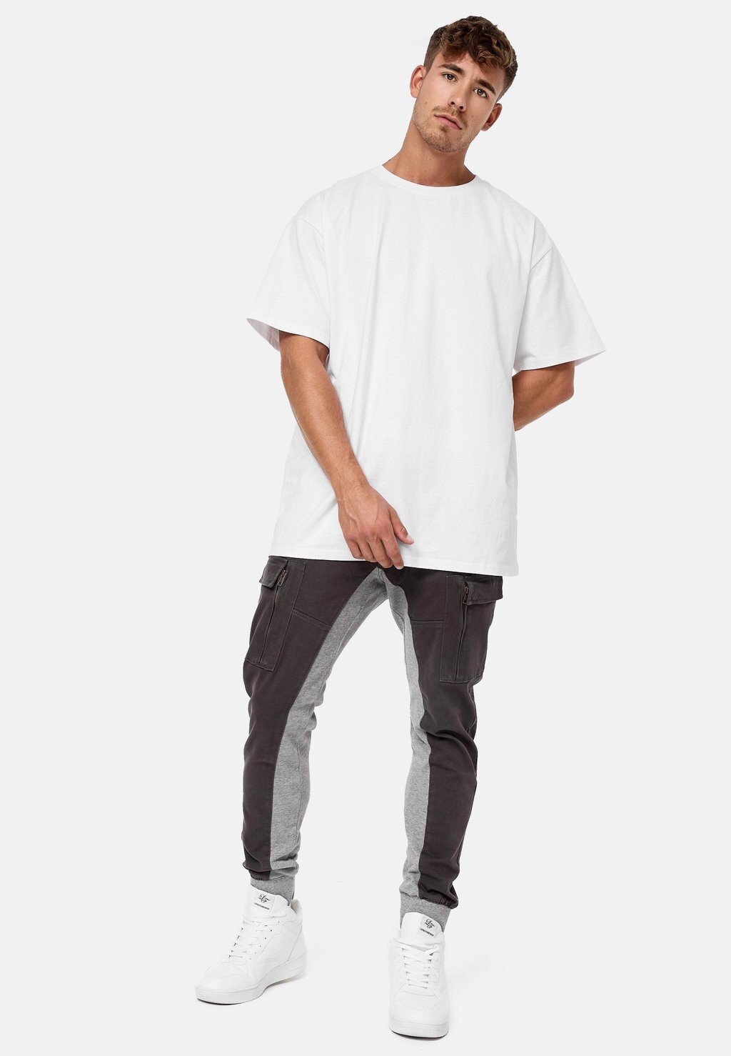 Брюки карго INDICODE JEANS, темно-серый
Брюки карго INDICODE JEANS, темно-серый