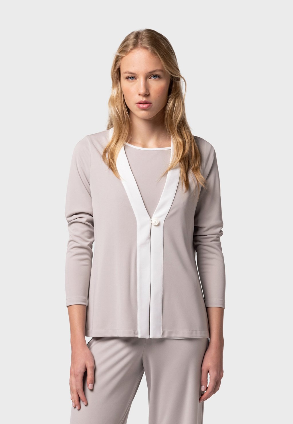 Кардиган NAULOVER, бежевый
Кардиган NAULOVER, бежевый