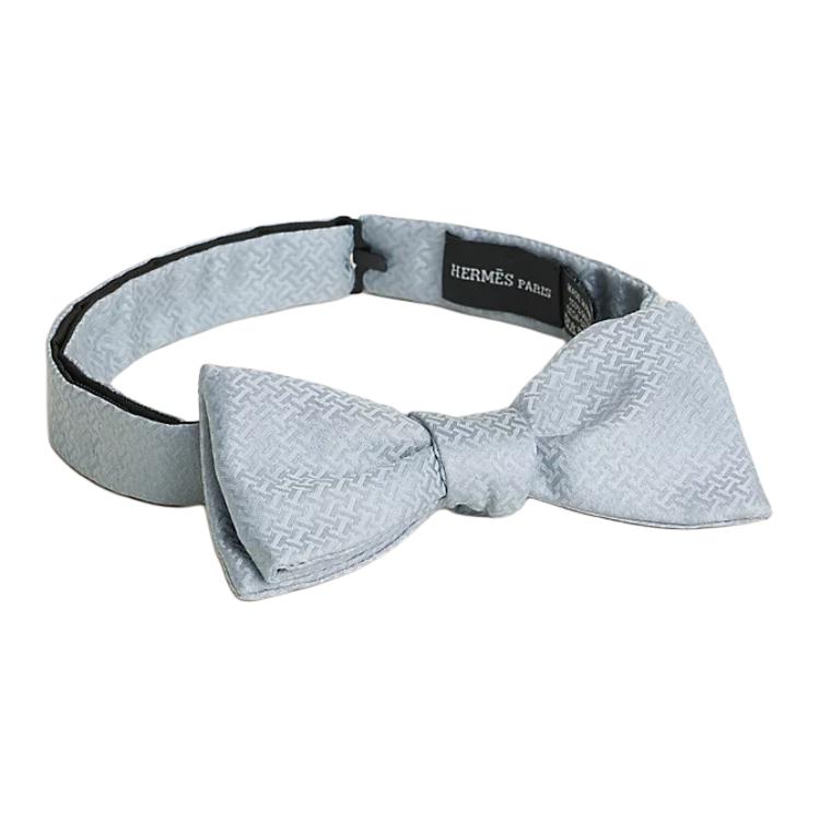 HERMES Галстук-бабочка Faconnee Upside Down Men's Blue
HERMES Галстук-бабочка Faconnee Upside Down Men's Blue
