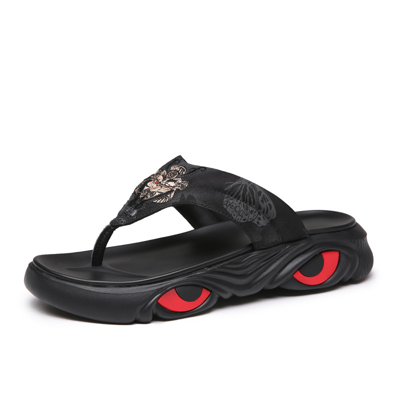 Износостойкие шлепанцы Totem, мужские, черные Devanro, Black
Износостойкие шлепанцы Totem, мужские, черные Devanro, Black