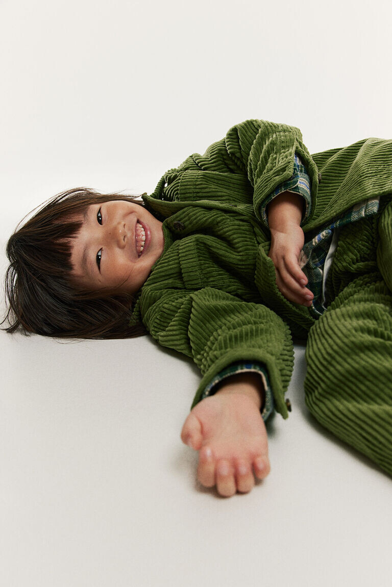 Вельветовая рубашка H&M, зеленый
Вельветовая рубашка H&M, зеленый