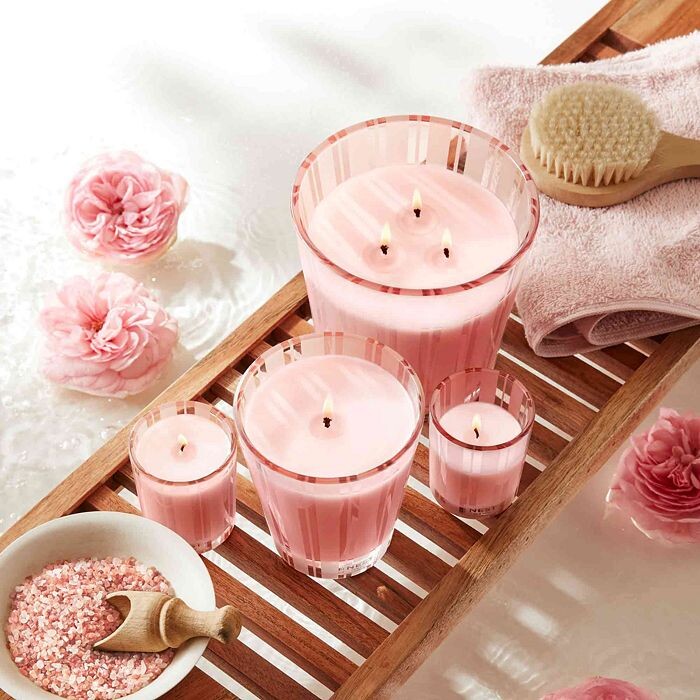 Коллекция свечей NEST Fragrances с гималайской солью и розовой водой NEST New York, розовый
Коллекция свечей NEST Fragrances с гималайской солью и розовой водой NEST New York, розовый