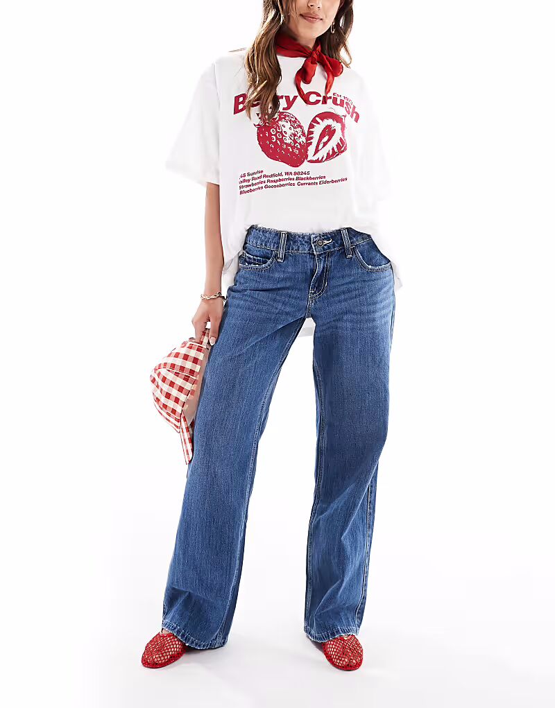 Мешковатые джинсы Hollister с низкой посадкой из темного денима
Мешковатые джинсы Hollister с низкой посадкой из темного денима