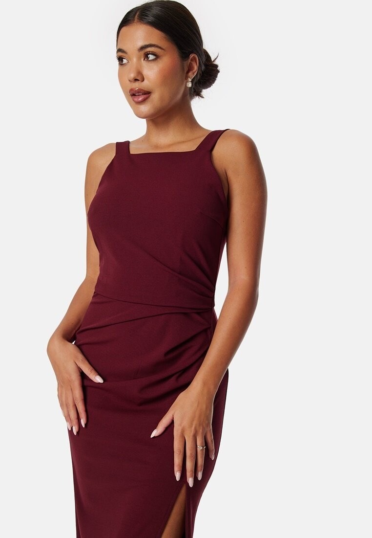 Платье макси SQUARE NECK Bubbleroom, бордовый
Платье макси SQUARE NECK Bubbleroom, бордовый