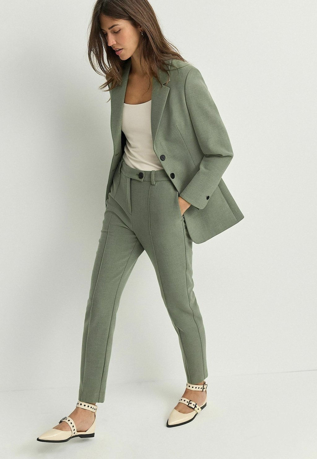 Брюки Next, зеленый 
Брюки Next, зеленый