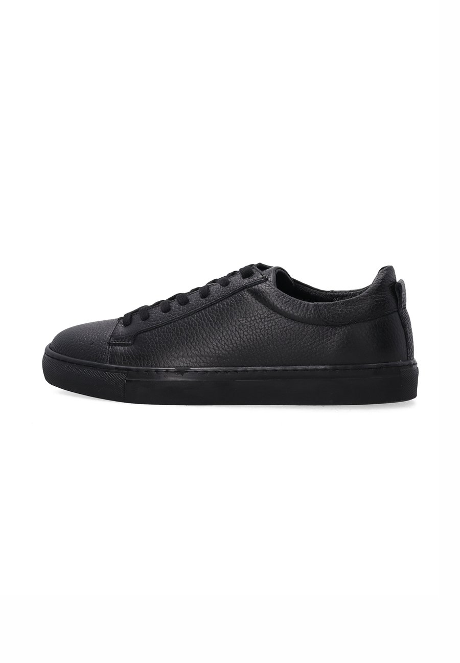 Кроссовки VENEZIA Trainers, Black
Кроссовки VENEZIA Trainers, Black
