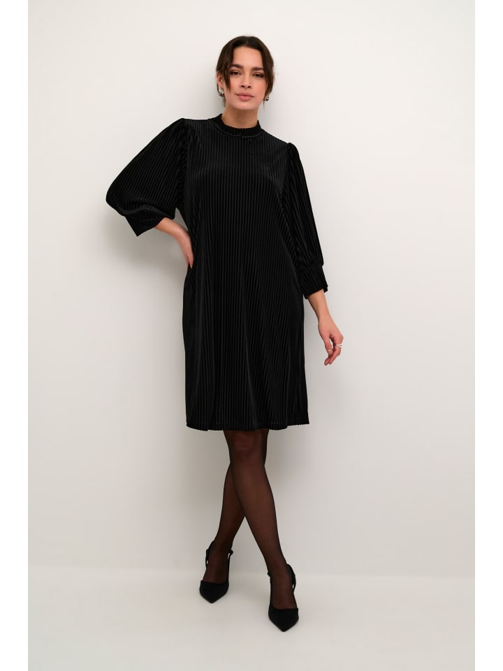 Платье до колена Kaffe
Платье до колена Kaffe