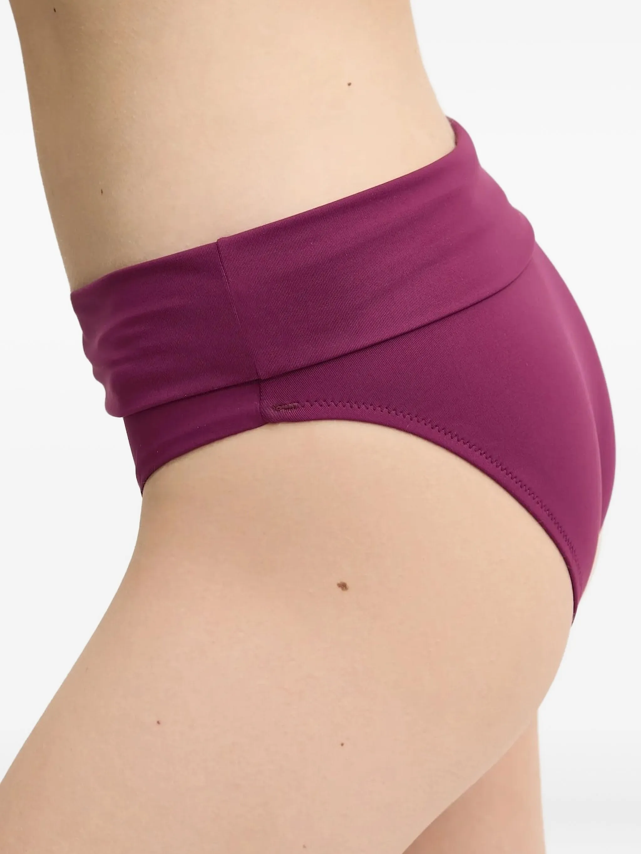 Плавки бикини Brussels с завышенной талией Melissa Odabash, фиолетовый
Плавки бикини Brussels с завышенной талией Melissa Odabash, фиолетовый