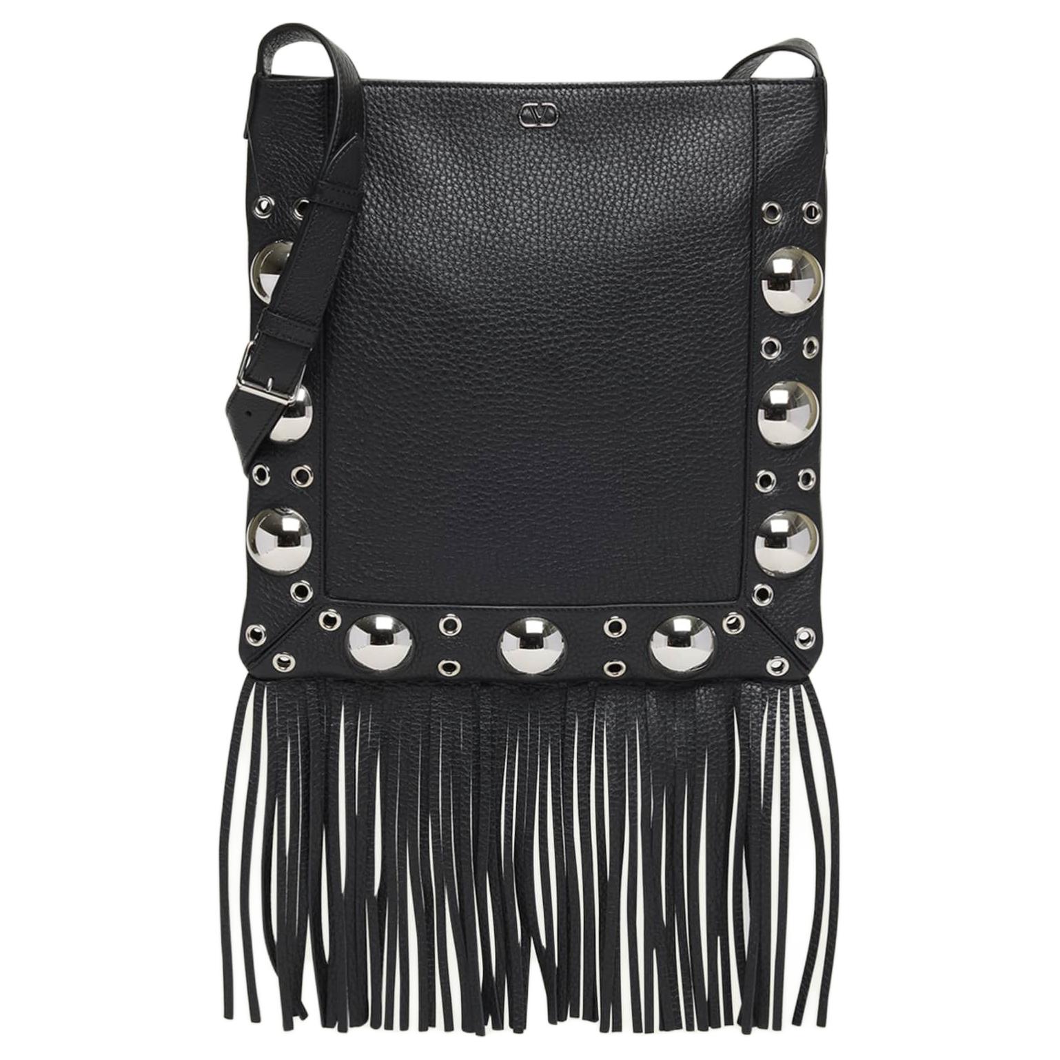 Valentino Кожаная сумка через плечо женская черная
Valentino Кожаная сумка через плечо женская черная