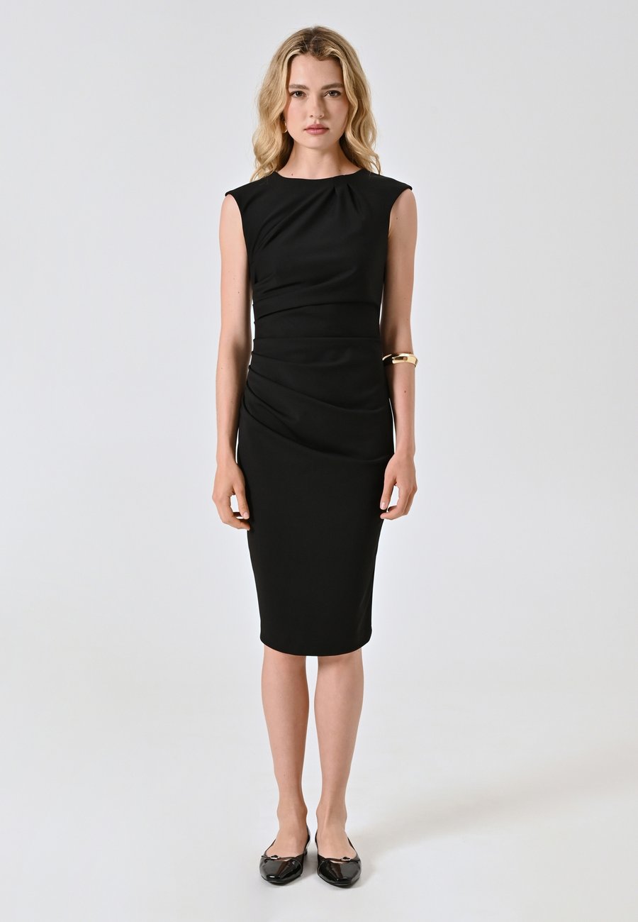 Платье Rinascimento Shift dress, Black
Платье Rinascimento Shift dress, Black