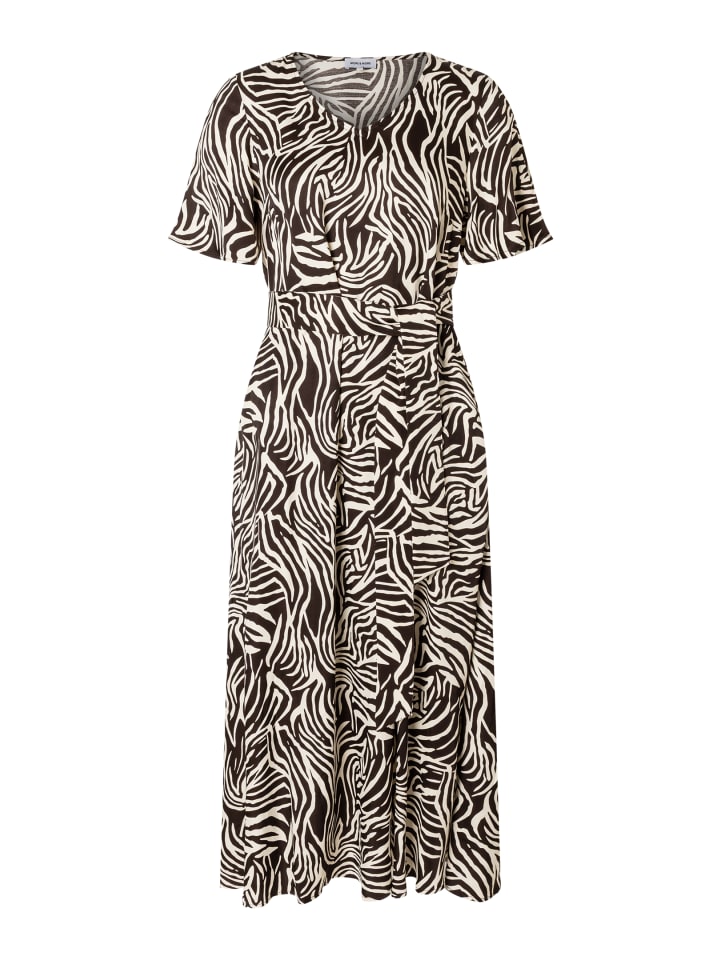 Длинное платье More & More 
Длинное платье More & More