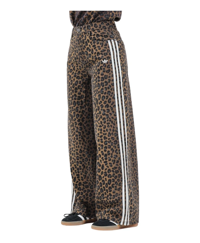 Свободные джинсовые брюки Adidas Originals, бежевый
Свободные джинсовые брюки Adidas Originals, бежевый