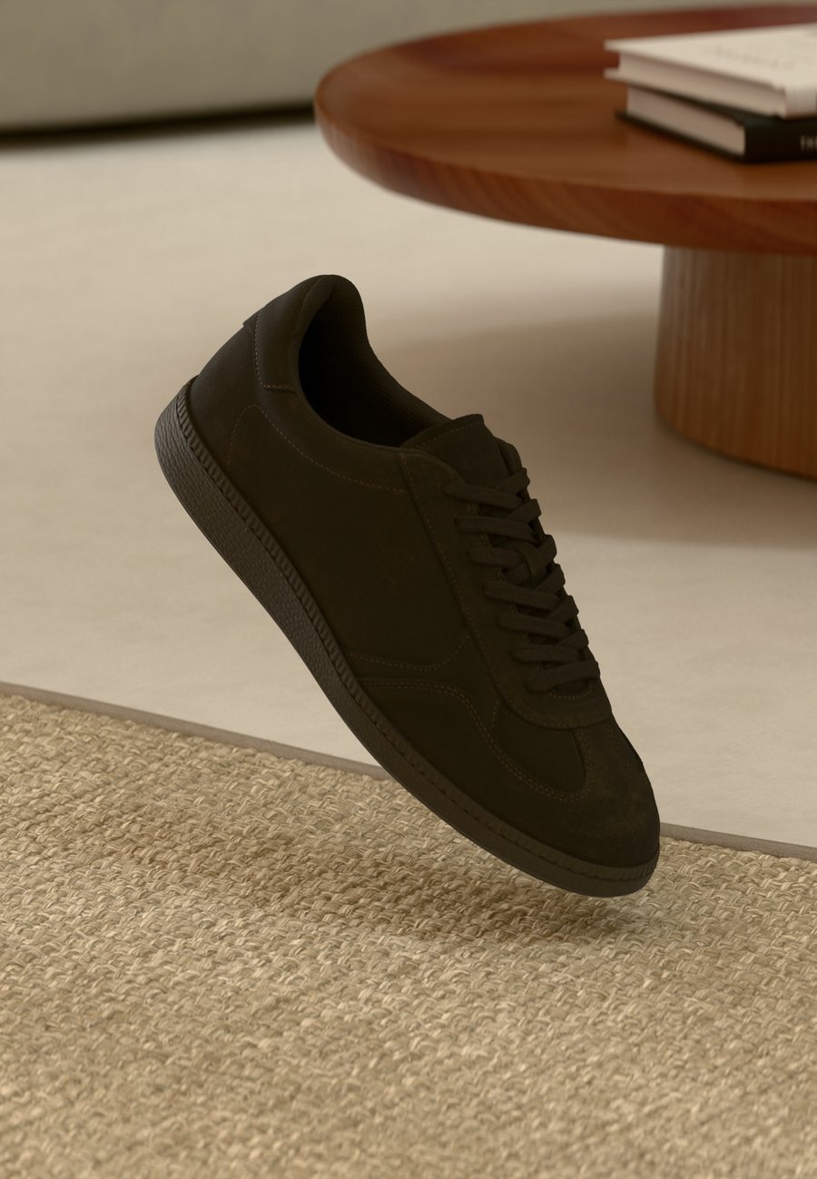 Кроссовки Selected Homme SLHFINLEY, Delicioso/Dark Brown
Кроссовки Selected Homme SLHFINLEY, Delicioso/Dark Brown