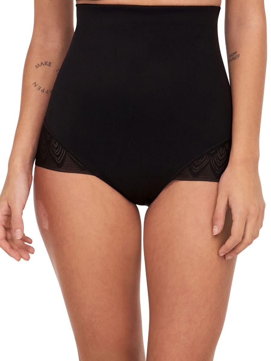 Трусы сексуальной формы с очень высокой талией Chantelle, черный
Трусы сексуальной формы с очень высокой талией Chantelle, черный