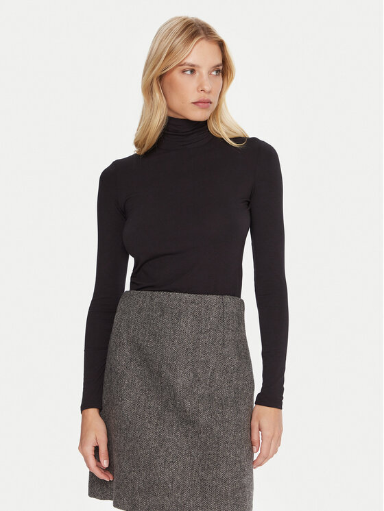 Водолазка slim fit Multif 2525946022 Weekend Max Mara, черный
Водолазка slim fit Multif 2525946022 Weekend Max Mara, черный