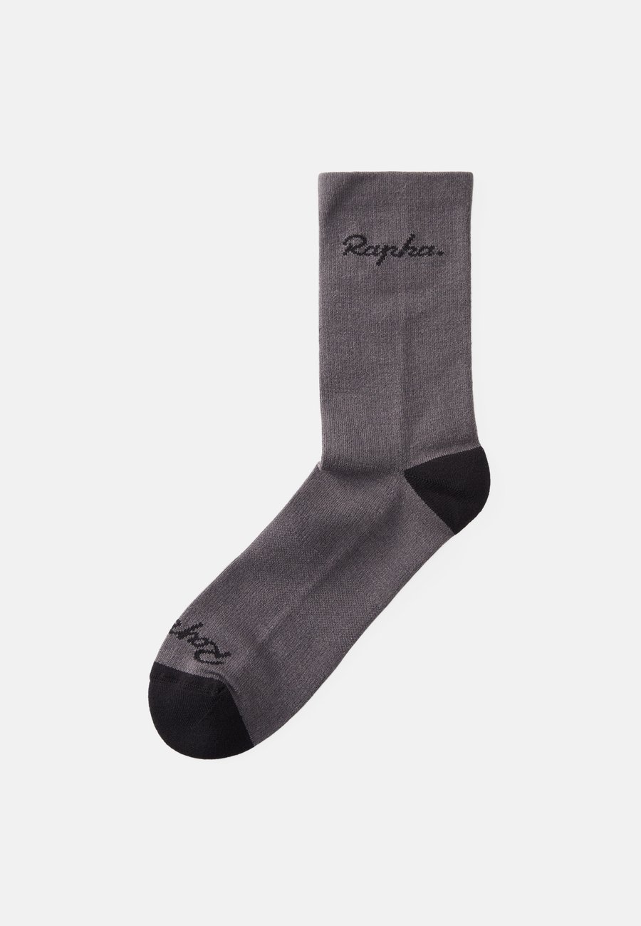 Носки Rapha SOCKS REGULAR UNISEX, Dark Grey/Black/Grey
Носки Rapha SOCKS REGULAR UNISEX, Dark Grey/Black/Grey