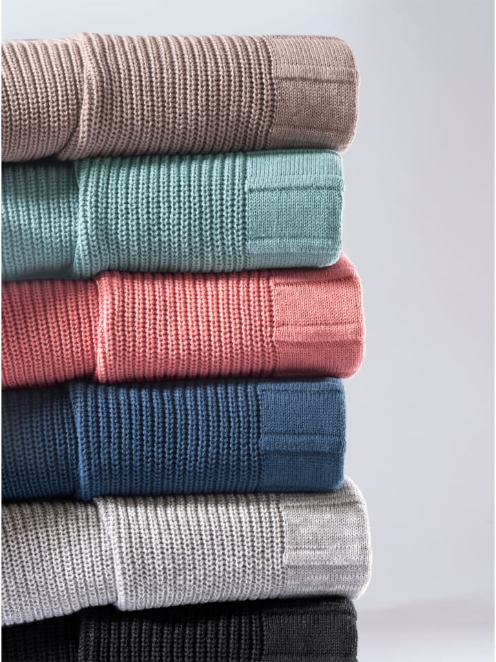 Жилет-свитер в меланжевом цвете каменно-серый и белый WITT WEIDEN
Жилет-свитер в меланжевом цвете каменно-серый и белый WITT WEIDEN