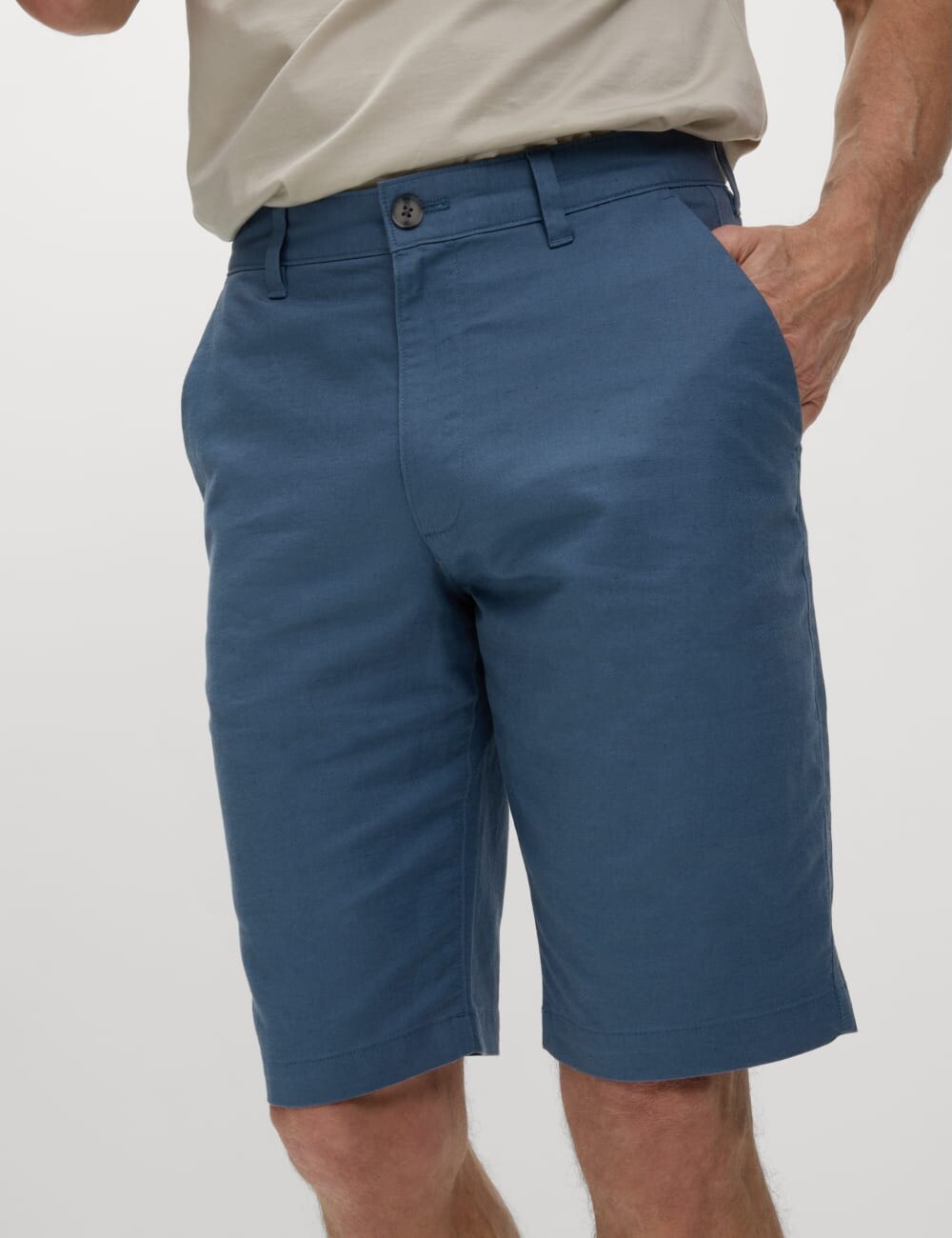 Шорты-чиносы из льняной смеси классического кроя Marks & Spencer, цвет Air force blue
Шорты-чиносы из льняной смеси классического кроя Marks & Spencer, цвет Air force blue