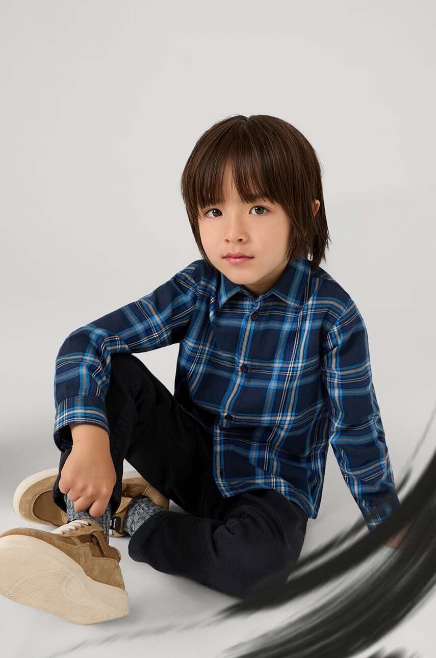 Хлопковая рубашка Mayoral для мальчиков и девочек, синий
Хлопковая рубашка Mayoral для мальчиков и девочек, синий