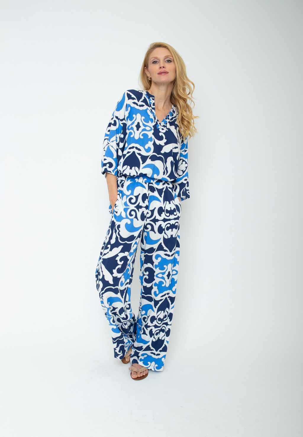 Брюки Emily van den Bergh, темно-синий
Брюки Emily van den Bergh, темно-синий