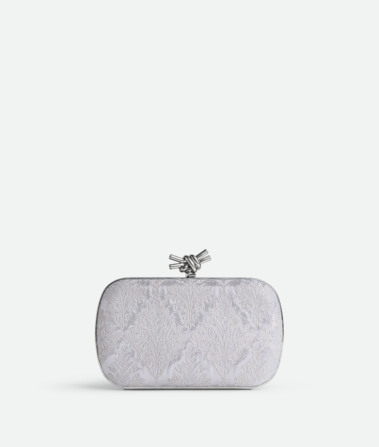 Узел BOTTEGA VENETA, радость смылась
Узел BOTTEGA VENETA, радость смылась