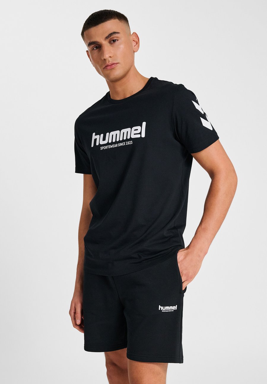 Футболка Hummel 2.0, Black/Gunmetal, Черный, Футболка Hummel 2.0, Black/Gunmetal
Футболка Hummel 2.0, Black/Gunmetal, Черный, Футболка Hummel 2.0, Black/Gunmetal
