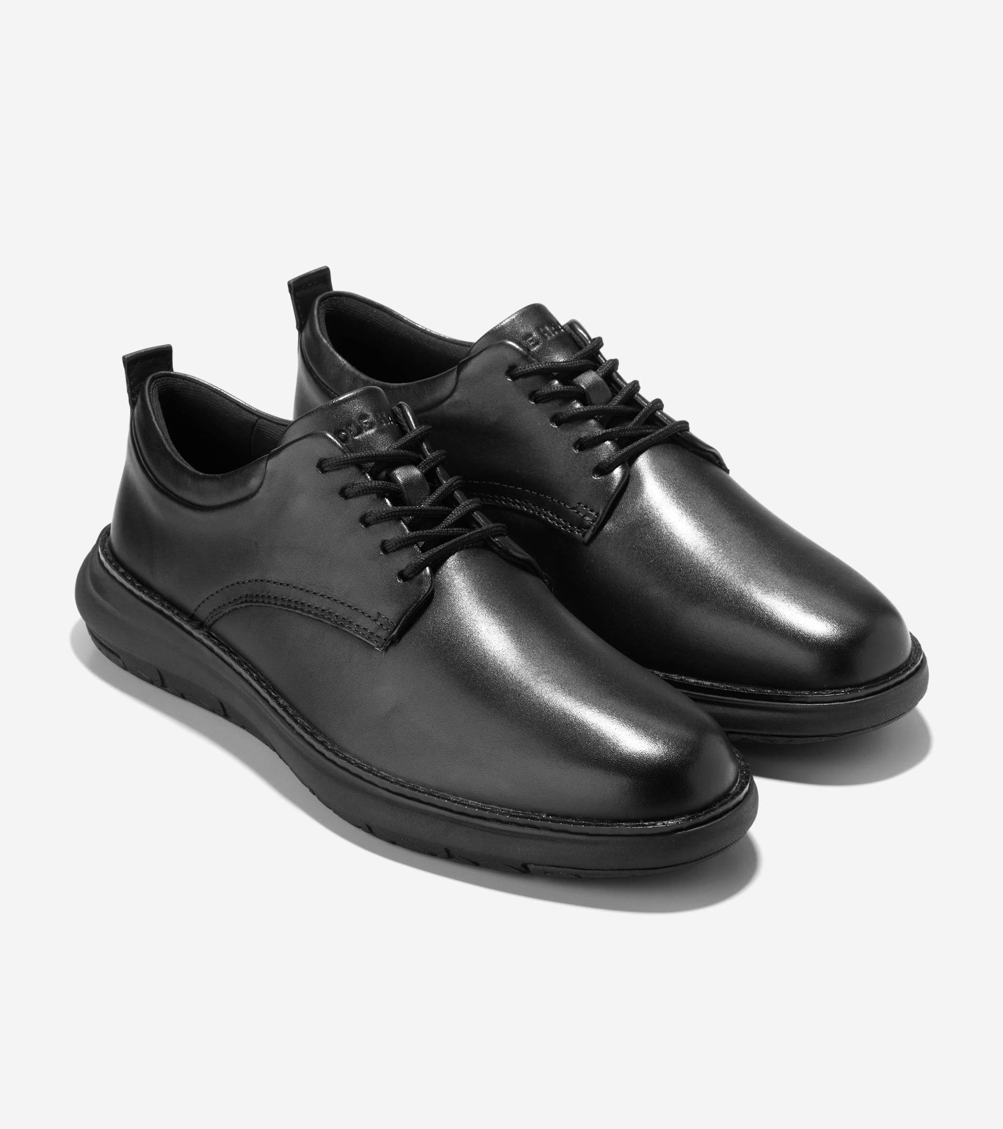 Cole Haan Мужские Grand Remix Оксфорды, черный
Cole Haan Мужские Grand Remix Оксфорды, черный
