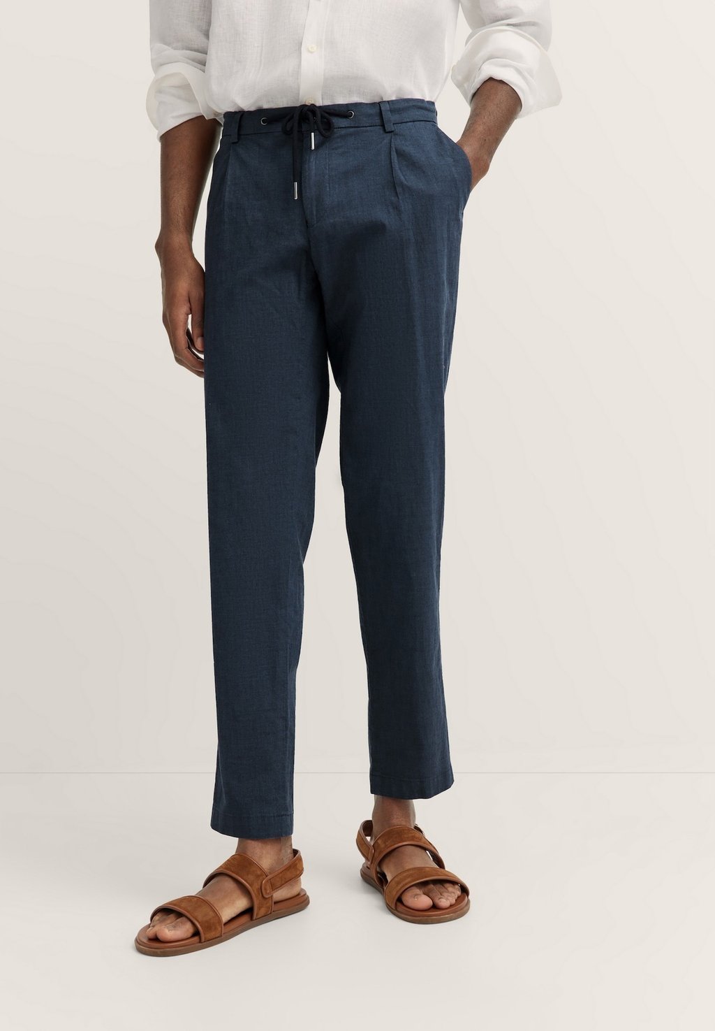 Брюки COMFORTABLE bugatti, темно-синий
Брюки COMFORTABLE bugatti, темно-синий