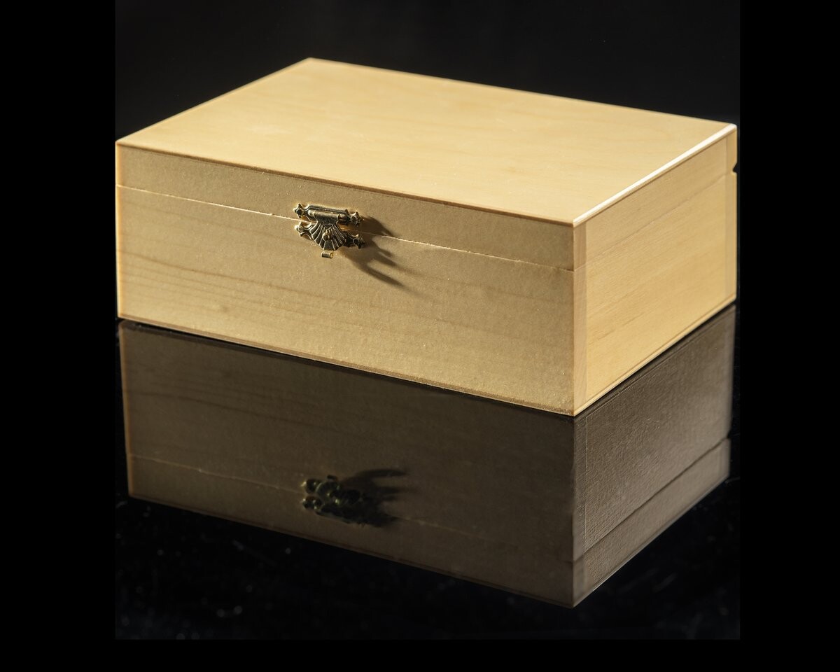 СТАУНТОН № 5 в светлом деревянном ящике. Sunrise Chess & Games
СТАУНТОН № 5 в светлом деревянном ящике. Sunrise Chess & Games