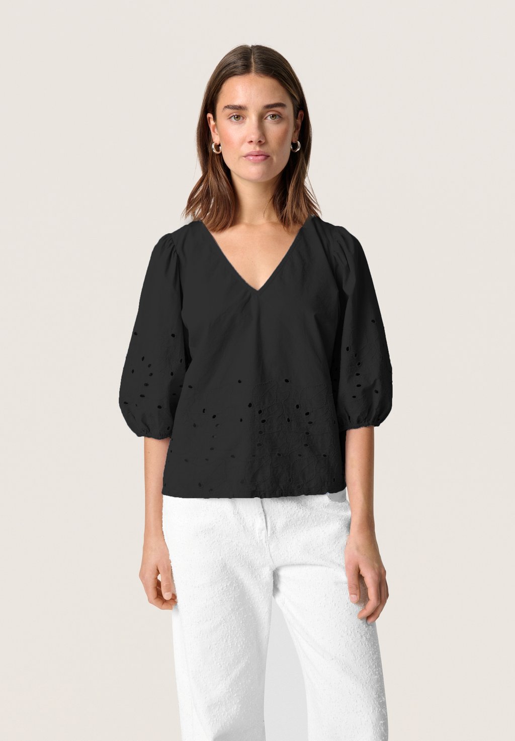 Блуза MANJA Soaked in Luxury, черный 
Блуза MANJA Soaked in Luxury, черный