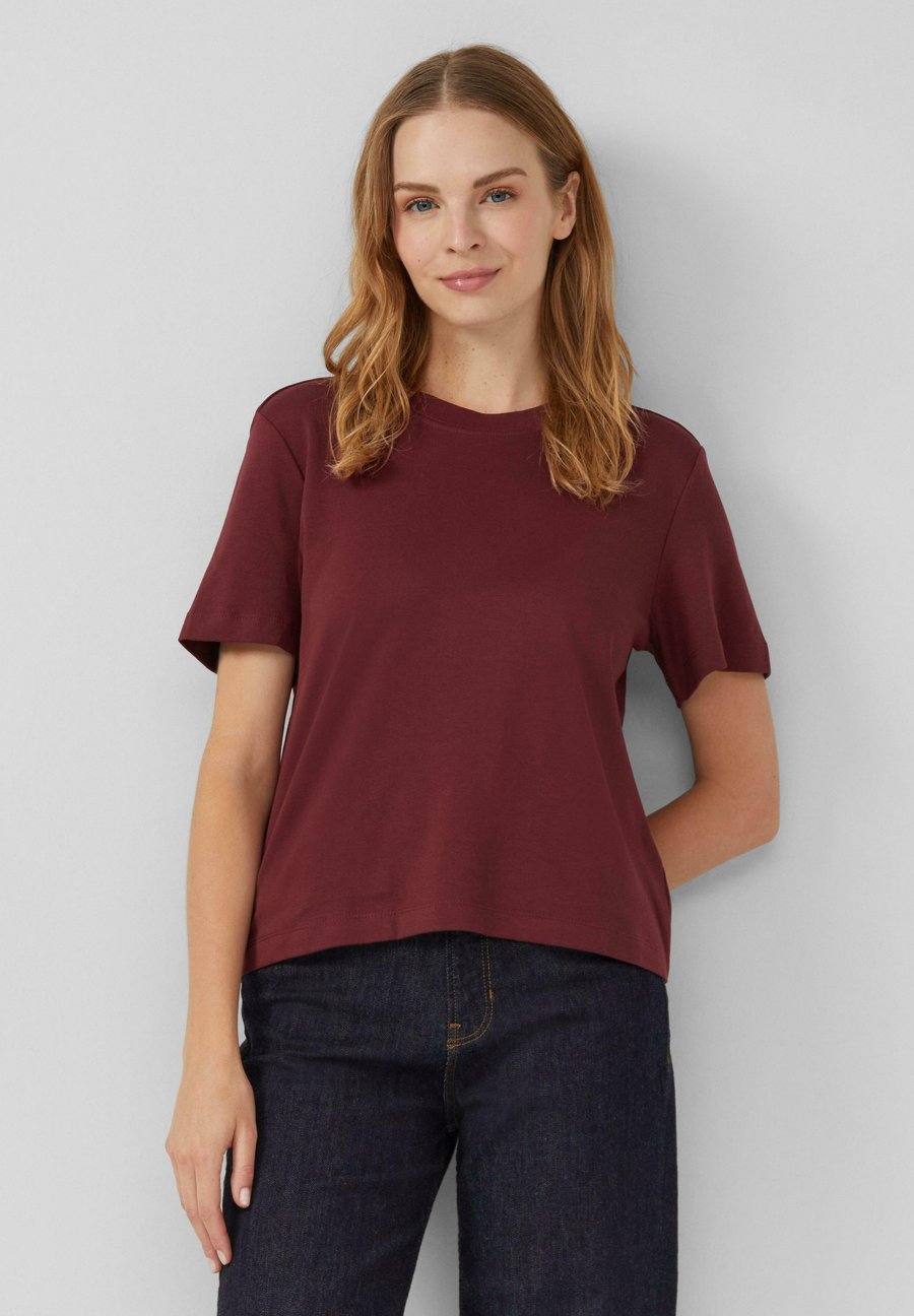 Футболка s.Oliver Basic T-shirt, Bordeaux/Dark Red, Красный, Футболка s.Oliver Basic T-shirt, Bordeaux/Dark Red
Футболка s.Oliver Basic T-shirt, Bordeaux/Dark Red, Красный, Футболка s.Oliver Basic T-shirt, Bordeaux/Dark Red