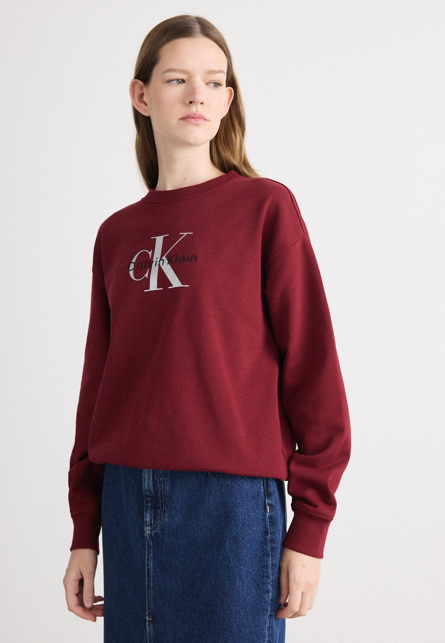Толстовка Calvin Klein Jeans Sweatshirt, Renaissance Red/Red
Толстовка Calvin Klein Jeans Sweatshirt, Renaissance Red/Red