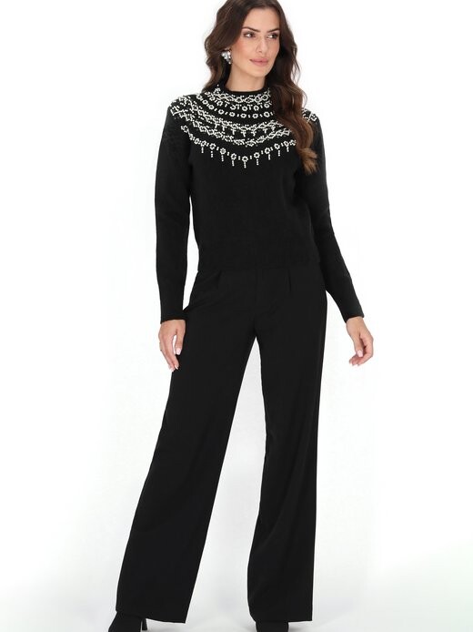 Свитер Faina, черный
Свитер Faina, черный