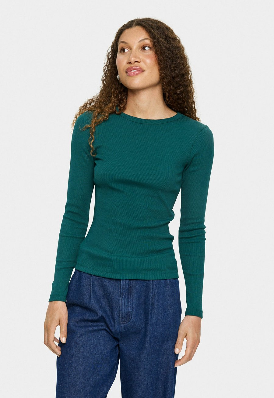 Джемпер Saint Tropez ASTERSZ LS BLOUSE, June Bug/Dark Green
Джемпер Saint Tropez ASTERSZ LS BLOUSE, June Bug/Dark Green