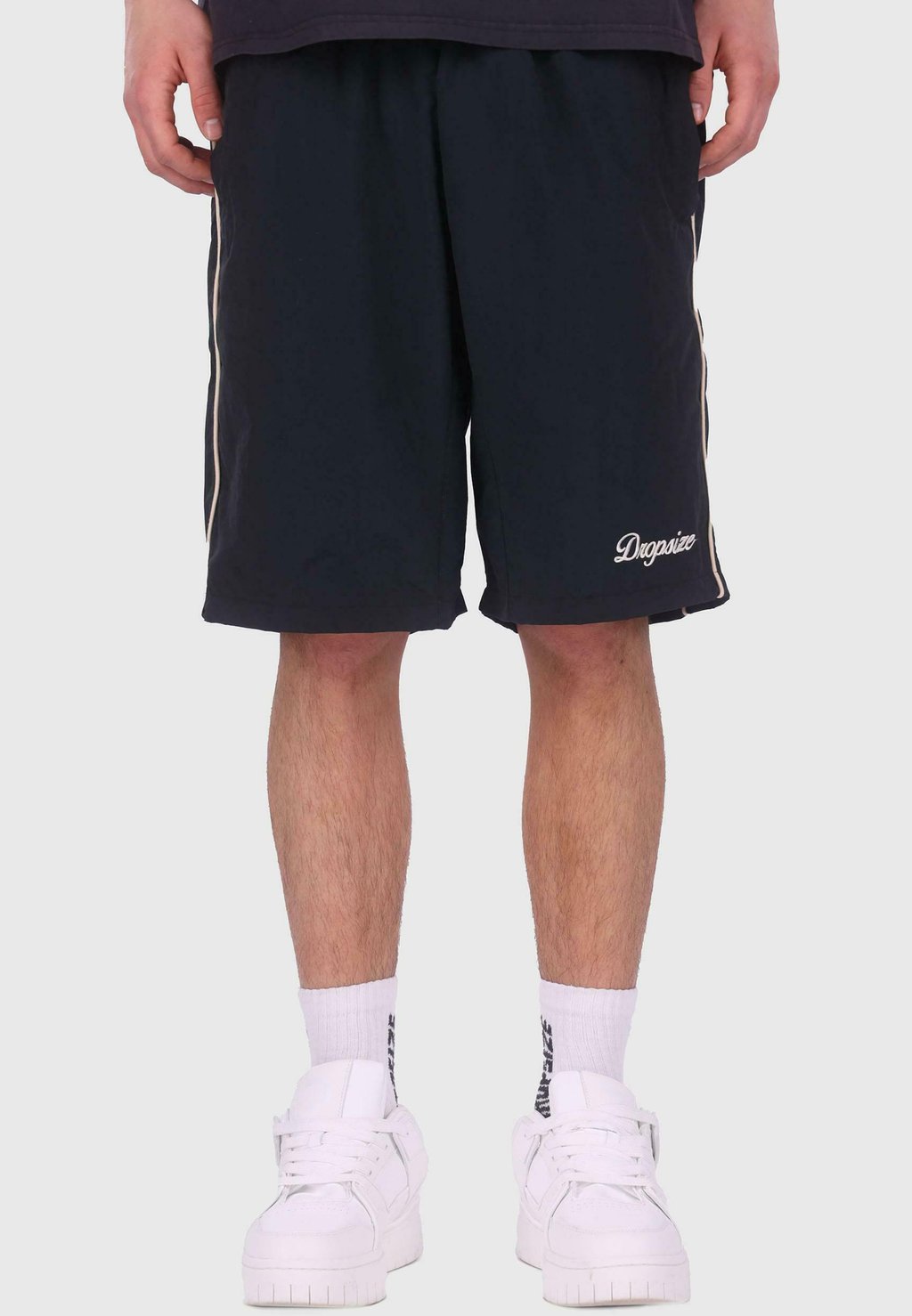 Шорты PIPING Dropsize, черный
Шорты PIPING Dropsize, черный