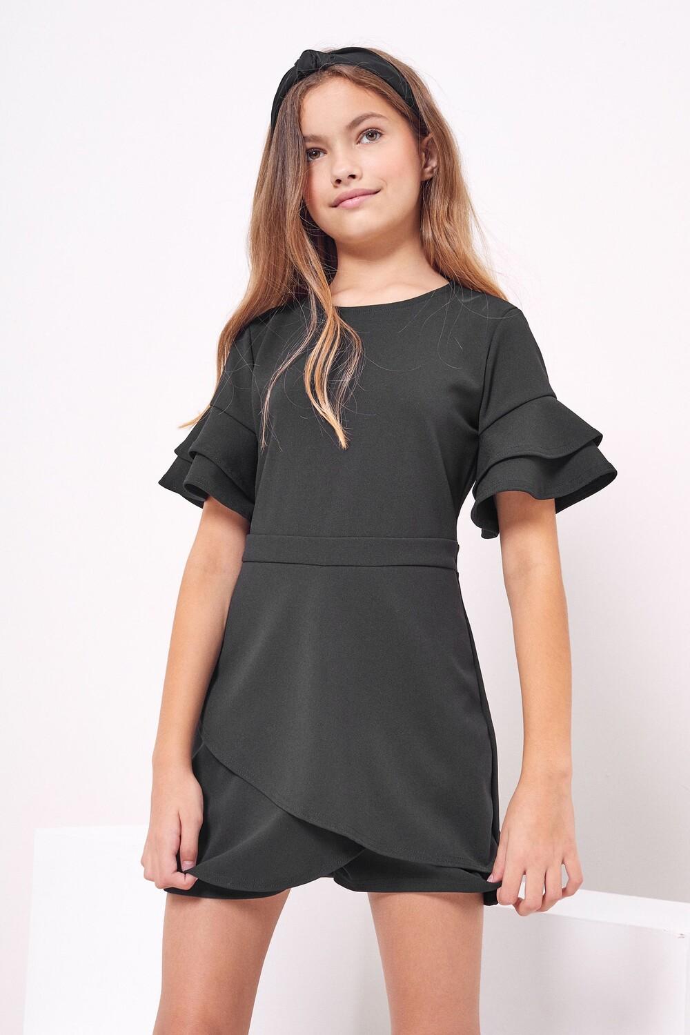 Короткий комбинезон с рюшами на рукавах Lipsy, черный
Короткий комбинезон с рюшами на рукавах Lipsy, черный