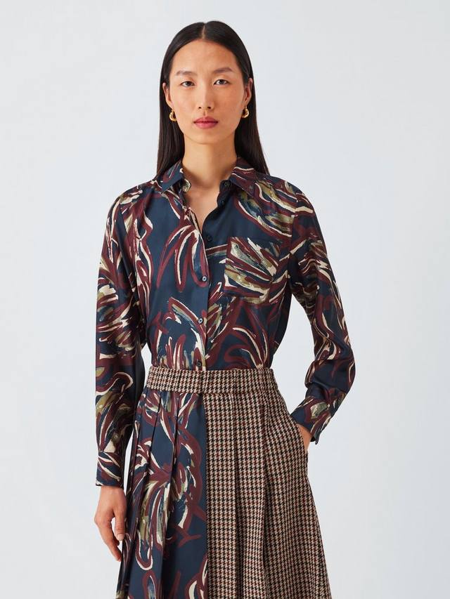 Футболка Rive Pure Silk Weekend MaxMara, Ultramarine
Футболка Rive Pure Silk Weekend MaxMara, Ultramarine