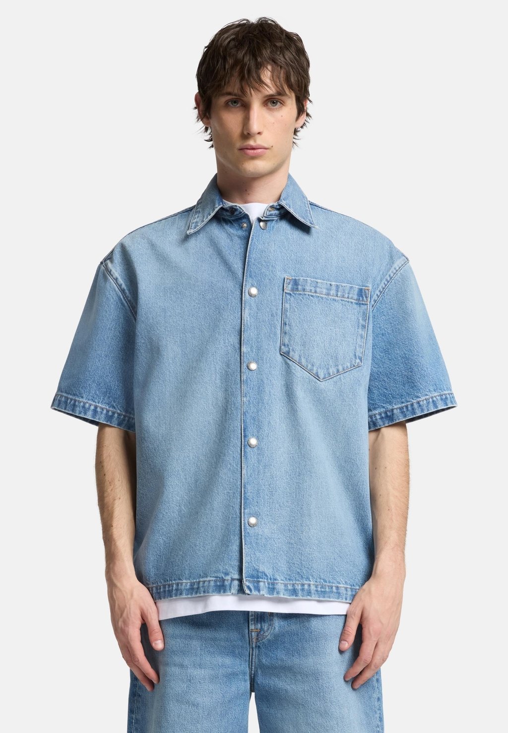 Рубашка OVER CAMP 7 for all mankind, светло-голубой
Рубашка OVER CAMP 7 for all mankind, светло-голубой