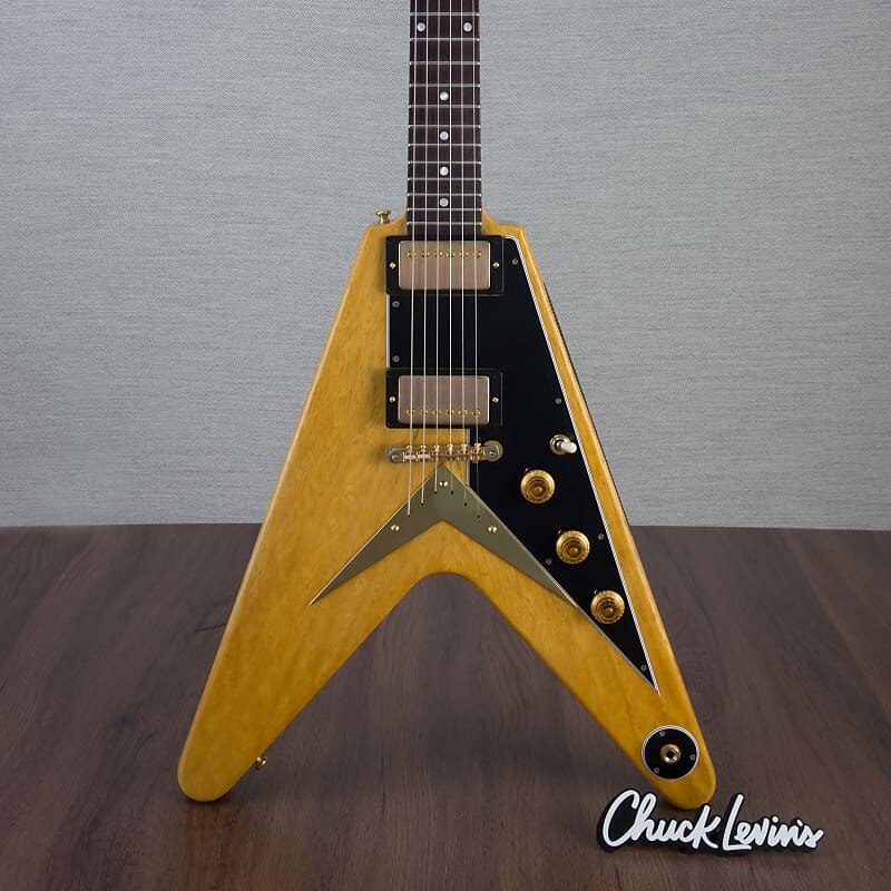 Электрогитара Gibson 1958 Korina Flying V Black Pickguard Reissue Electric Guitar - Natural - #821488
Электрогитара Gibson 1958 Korina Flying V Black Pickguard Reissue Electric Guitar - Natural - #821488