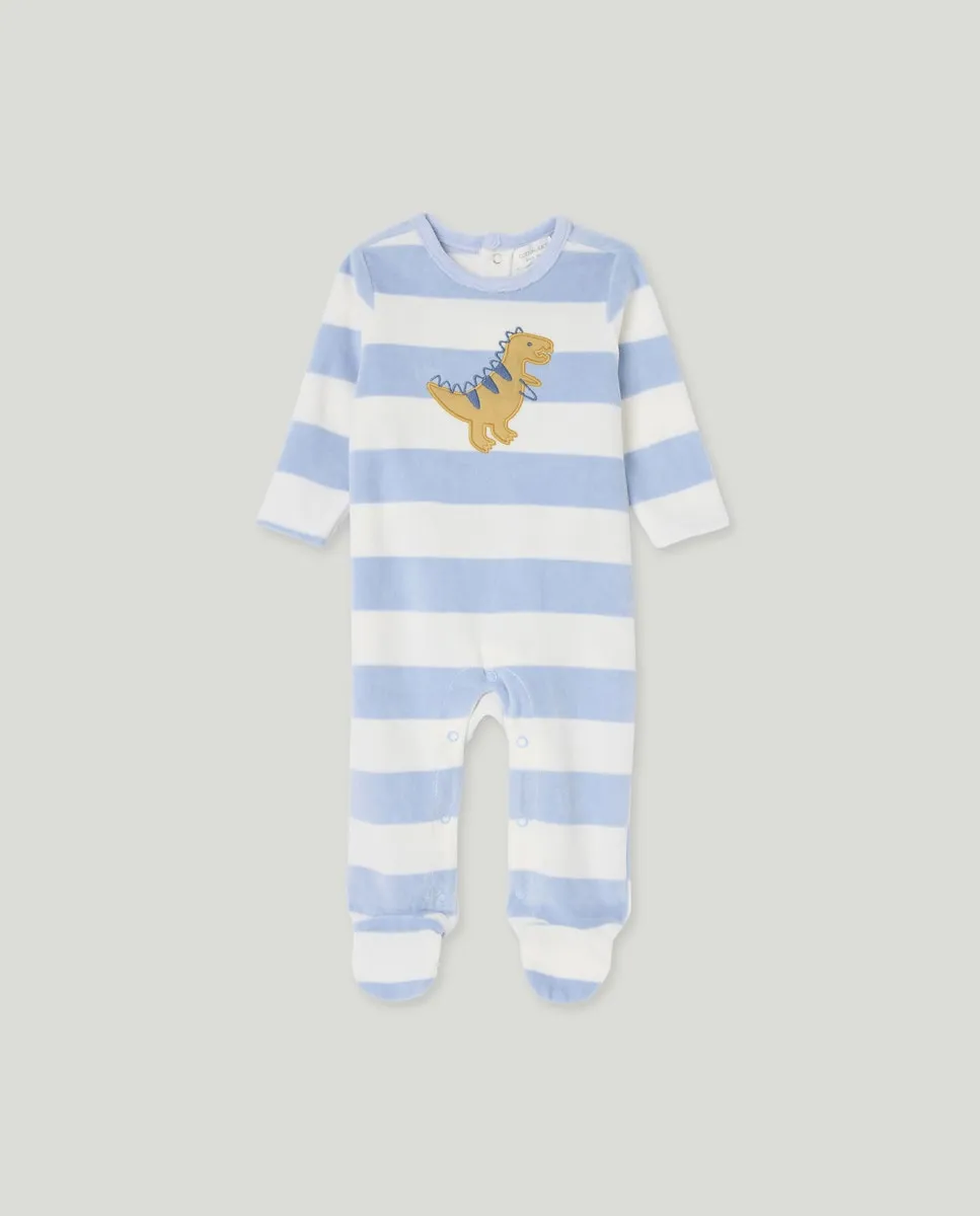 Длинный велюровый комбинезон в полоску с фантазийным принтом для мальчика-ребенка Cotton Juice, синий
Длинный велюровый комбинезон в полоску с фантазийным принтом для мальчика-ребенка Cotton Juice, синий