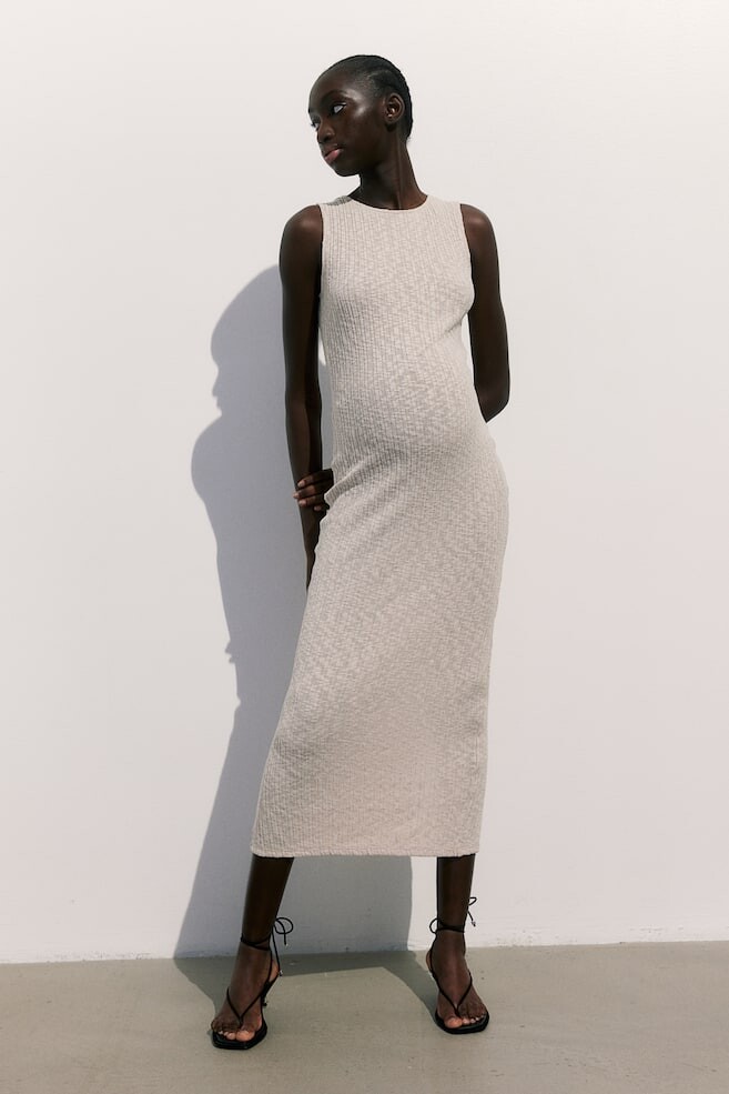 Платье mom в рубчик из джерси H&M, бежевый
Платье mom в рубчик из джерси H&M, бежевый